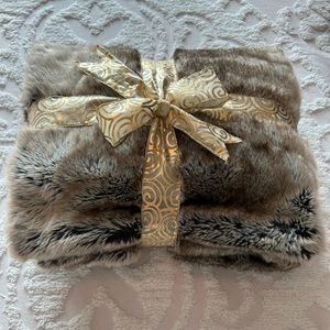 Faux Fur Throw